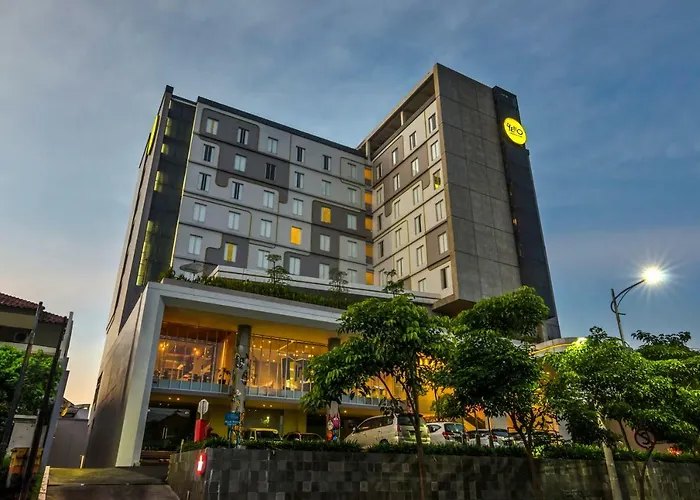 Yello JemursariHotel Surabaya